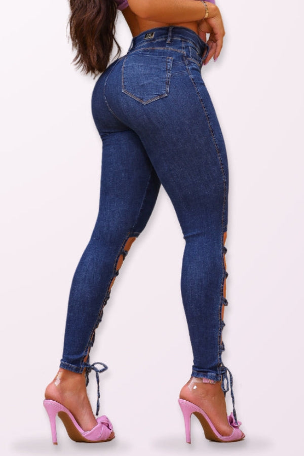 Calça Jeans Modeladora Detalhe de Trança Barra Azul - CH688